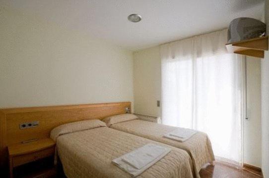 Amolls Restaurant I Habitacions Olot Bilik gambar